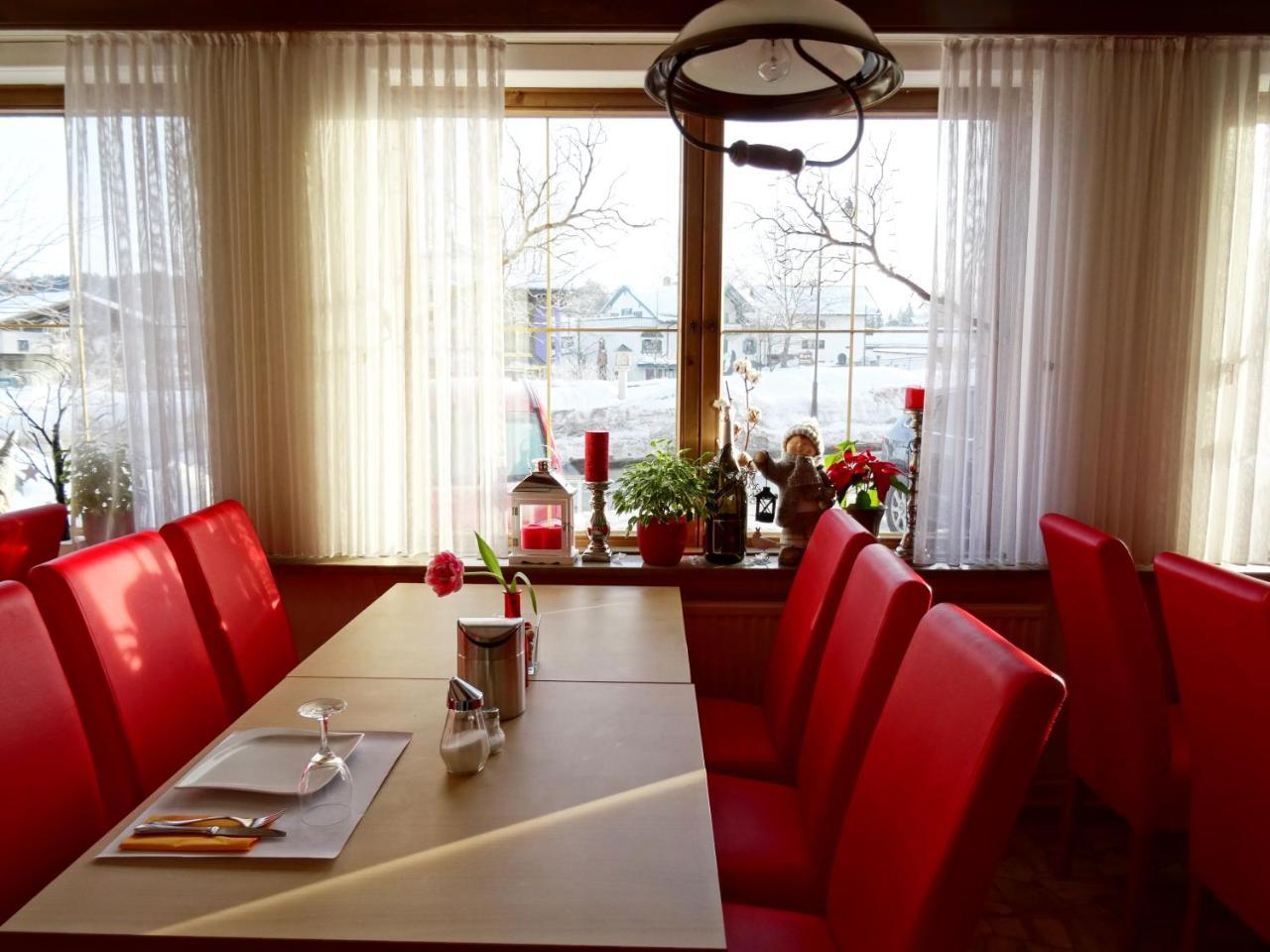 Hotel Gasthof Forelle Siegsdorf Exterior foto